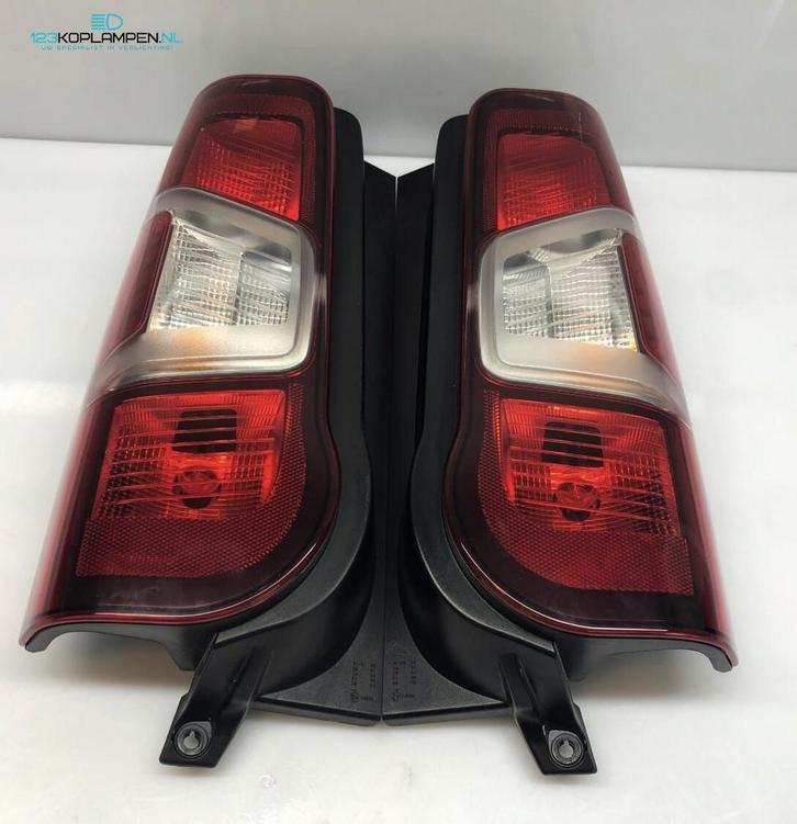 Peugeot Partner 3 Citroen Berlingo 3 achterlicht links recht, Auto-onderdelen, Verlichting, Citroën, Peugeot, Gebruikt, Ophalen of Verzenden