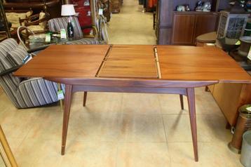 vintage tafel Louis Van Teeffelen disponible aux enchères