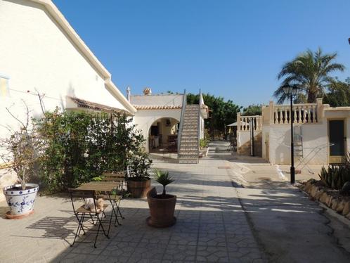 CC0556 - Finca spacieuse avec piscine et abri voiture, Immo, Étranger, Espagne, Maison d'habitation, Campagne