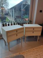2 nachtkastjes massief hout vintage antiek, prijs voor beide, Ophalen, Gebruikt, Hout