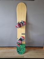 Set: Snowboard + bindingen + boots + handschoenen, Sport en Fitness, Gebruikt, Ophalen