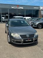 VW PASSAT // 1.6 BENZINE // SEDAN, 4 deurs, Stof, Zwart, Bedrijf