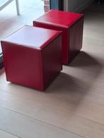 2 poufs ou tables d'appoint en cuir sur roulettes, Maison & Meubles, Canapés | Repose-pieds & Poufs, Enlèvement, Comme neuf