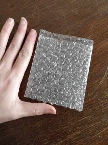 Sachets bulle (0.20€/pce) beschikbaar voor biedingen