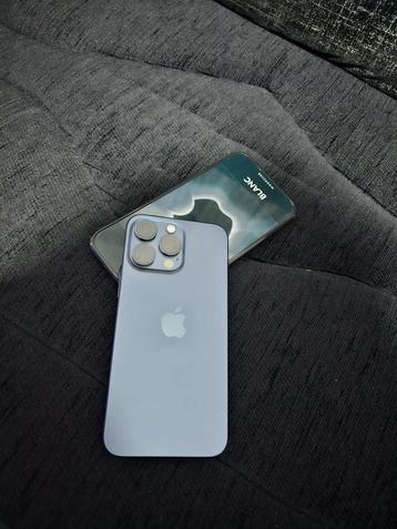 iPhone 15 pro max 256 G beschikbaar voor biedingen