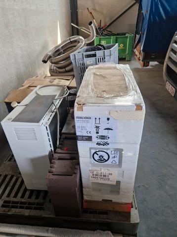 2 accumulatie kachels  beschikbaar voor biedingen