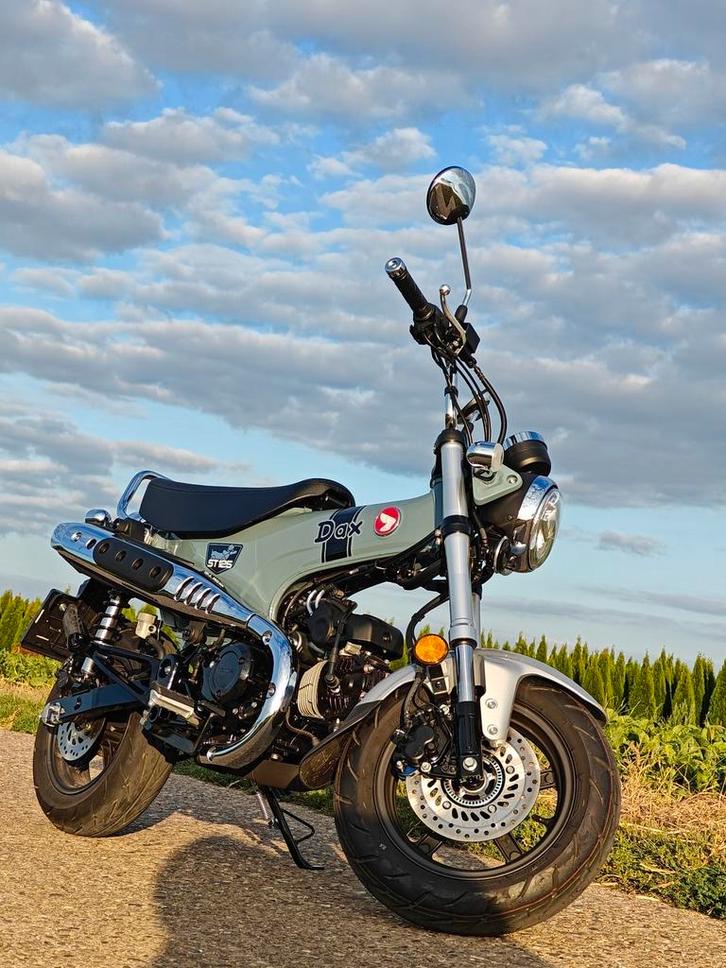 Dax ST125 Pearl Cadet Grey // 450km, Fietsen en Brommers, Brommers | Crossbrommers, Zo goed als nieuw, Honda, Ophalen