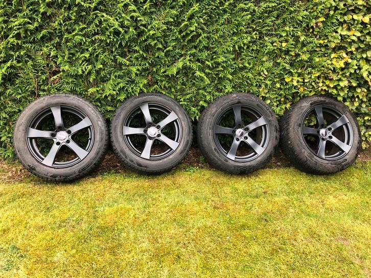 Kit hiver bmw F10 F11, Auto-onderdelen, Banden en Velgen, Banden en Velgen, Winterbanden, 17 inch, 225 mm, Personenwagen, Nieuw