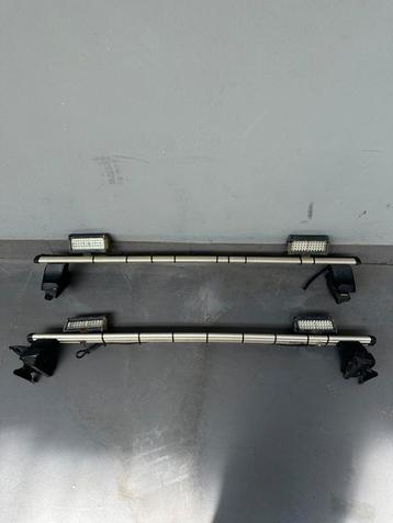 Originele Toyota dakdragers met krachtige LED-verlichting beschikbaar voor biedingen