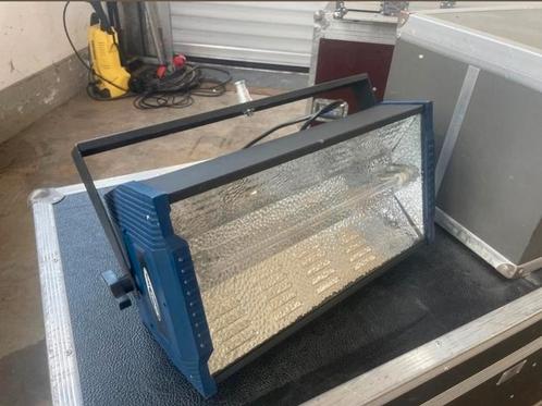 Professionele Showtec Titan Stroboscoop 1500watt, Muziek en Instrumenten, Licht en Laser, Zo goed als nieuw, Licht, Geluidgestuurd