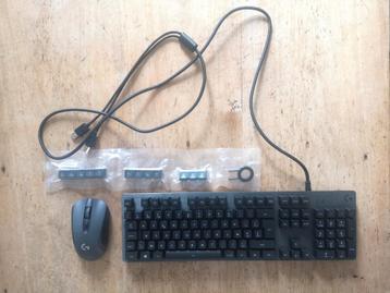 Clavier, souris, manette gaming beschikbaar voor biedingen