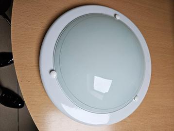 plafondlampen beschikbaar voor biedingen
