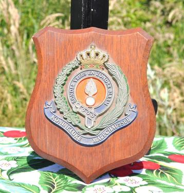 insigne crest militaire koninkluke marechaussée 
