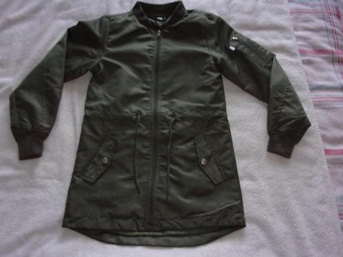 Mooi lente/zomer jasje voor meisje. Maat 134-140. (NIEUWSTAA, Kinderen en Baby's, Kinderkleding | Maat 134, Nieuw, Meisje, Jas