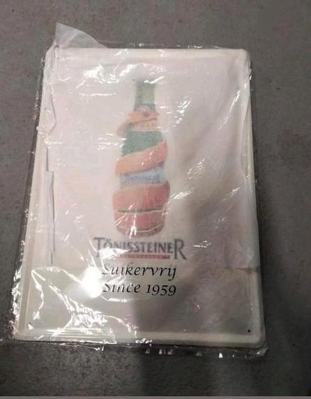 Tonissteiner plaat. Nieuwstaat. Nog steeds ingepakt. Zie fot, Verzamelen, Biermerken, Nieuw, Reclamebord, Plaat of Schild, Overige merken