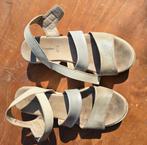 Schoenen - dames maat 43  =-= heren 43 - slippe, Kleding | Dames, Ophalen of Verzenden, Gedragen, Schoenen met lage hakken