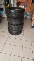 4 originele Tesla 3 235/40 R19 96W Hankook 19" banden, Ophalen