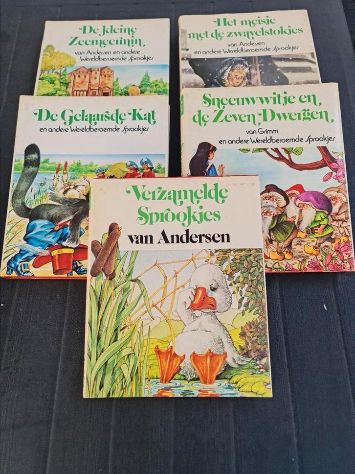 Wereldberoemde Sprookjes voor jong en oud ( 5 stuks), Boeken, Sprookjes en Fabels, Zo goed als nieuw, Ophalen of Verzenden