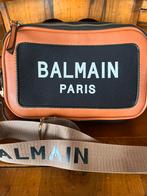 BALMAIN sac à main magnifique !Classe et chic, Bijoux, Sacs & Beauté, Sacs | Sacs de sport, Neuf