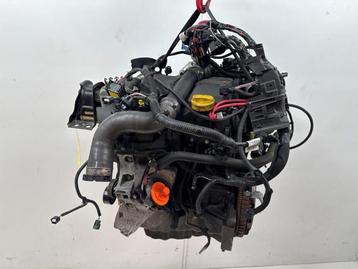 Motor van een Renault Clio beschikbaar voor biedingen