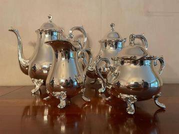 Vintage verzilverd 4-delig servies beschikbaar voor biedingen