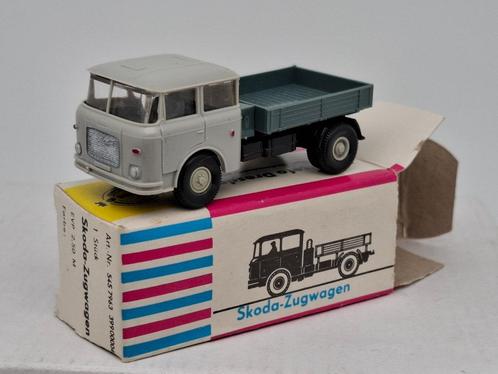 Skoda vrachtwagen - VEB DDR 1/87, Hobby en Vrije tijd, Modelauto's | 1:87, Zo goed als nieuw, Bus of Vrachtwagen, Overige merken