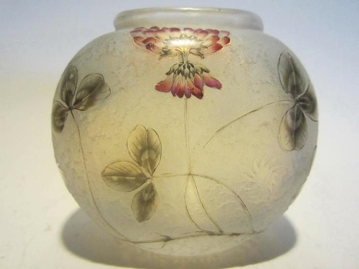 Miniatuur cameo glas Daum Nancy klaver, ca 1910-1920, Antiek en Kunst, Antiek | Glaswerk en Kristal, Ophalen of Verzenden