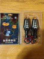 Led richtingaanwijzers, beide zijde pijlenmotief voorzien, Motoren, Ophalen of Verzenden