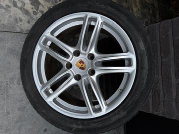 Originele Velgen en winterbanden Porsche Panamera 19 inch beschikbaar voor biedingen