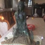 Bronzen vrouwenbeeld, Ophalen