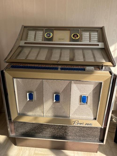 Jukebox, Collections, Machines | Jukebox, Comme neuf, Ami, 1960 à 1970, Avec singles, Enlèvement