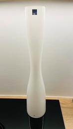 Witte Leonardo glazen vaas 55,5cm hoogte, ongeschonden, Huis en Inrichting, Woonaccessoires | Vazen, Ophalen of Verzenden, Zo goed als nieuw