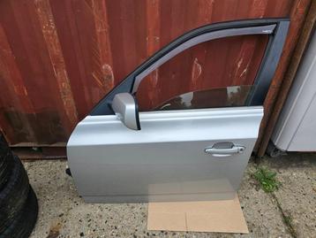 Portier 4Deurs links-voor van een BMW X3 (354) beschikbaar voor biedingen