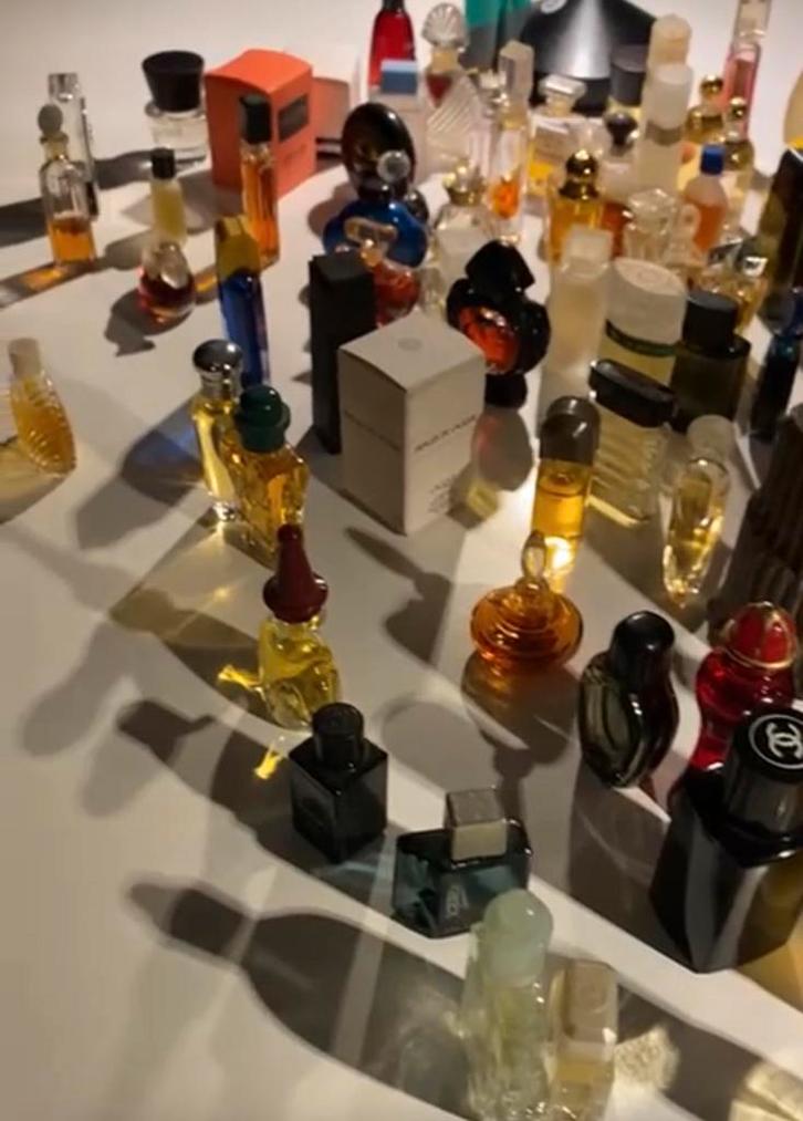 Échantillons de parfums originaux vintage, Collections, Parfums, Utilisé, Miniature, Plein, Enlèvement