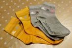 2 paires chaussettes, état neuf, 31-33, Chaussettes, Fille, Lulu castagnette, Enlèvement ou Envoi