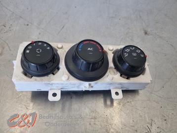 Airco bedieningspaneel van een Renault Master beschikbaar voor biedingen