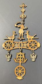 Gietijzeren vergulde raamhanger / byzantijns kruis, Ophalen