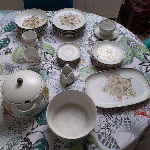 Joli service Arzberg, Antiek en Kunst, Antiek | Servies los, Ophalen