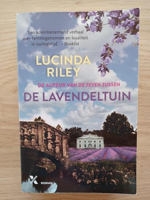 De lavendeltuin - Lucinda Riley, Boeken, Romans, Zo goed als nieuw, Ophalen of Verzenden