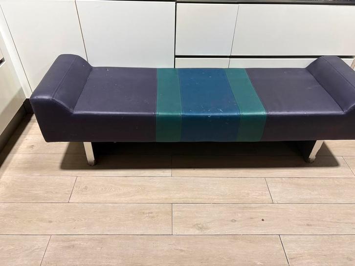 2Banquette  a vendre pour 60€, Maison & Meubles, Canapés | Sofas & Chaises Longues, Utilisé, Quatre personnes ou plus, Cuir, Autres matériaux
