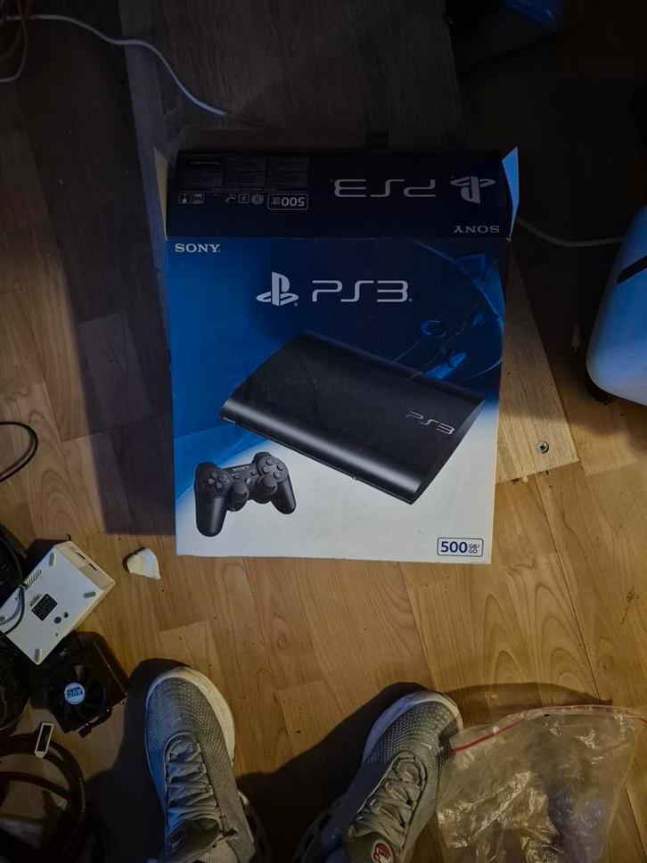 PS3 500GB ultra slim, Consoles de jeu & Jeux vidéo, Consoles de jeu | Sony PlayStation 3, Slim, Enlèvement