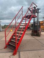 Stalen bordestrap steektrap wenteltrap trap trappen, Doe-het-zelf en Bouw, Raamkozijnen en Schuifdeuren, Ophalen, Zo goed als nieuw