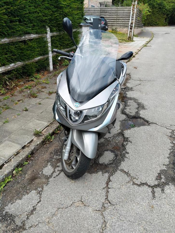 Maxi Scooter Piaggio X10 350, Motoren, Motoren | Piaggio, Particulier, Scooter, 12 t/m 35 kW, 1 cilinder, Minimaal motorrijbewijs A2