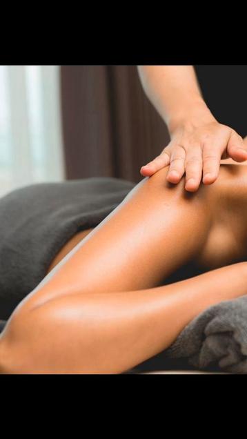 Massage voor mannen en vrouwen beschikbaar voor biedingen