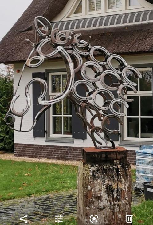 Hoefijzer bollen , hoefijzerkunst ,tuindecoratie, Tuin en Terras, Tuinbeelden, Zo goed als nieuw, Overige typen, Metaal, Ophalen