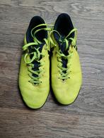 Voetbal schoenen met kleine toppen, Ophalen of Verzenden