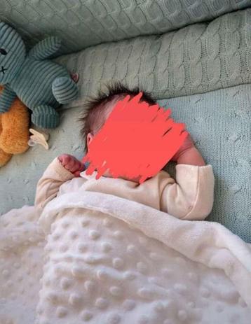 boxkleed en omranding van Baby's only beschikbaar voor biedingen