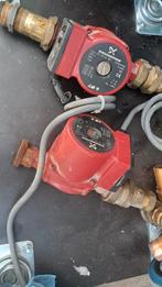 Circulateurs Grundfos, Doe-het-zelf en Bouw, Ophalen, Gebruikt