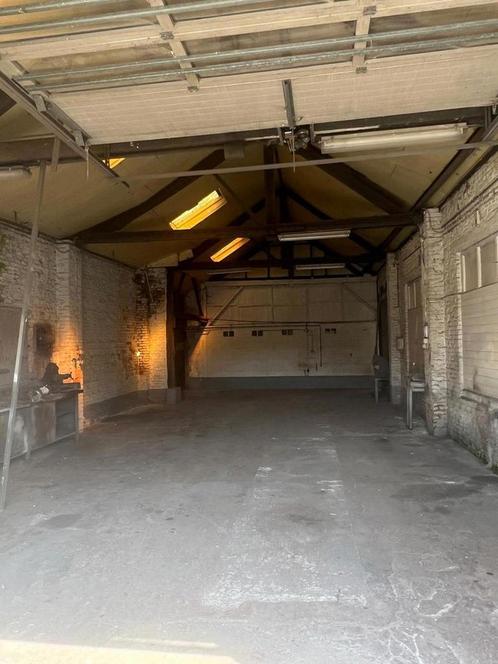 Industriel à louer à Fontaine-L'évêque, Immo, Huizen te huur, Overige soorten