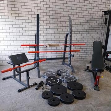 Squat rack + bench + Bicep bench +132kgGewichten + barbells  beschikbaar voor biedingen